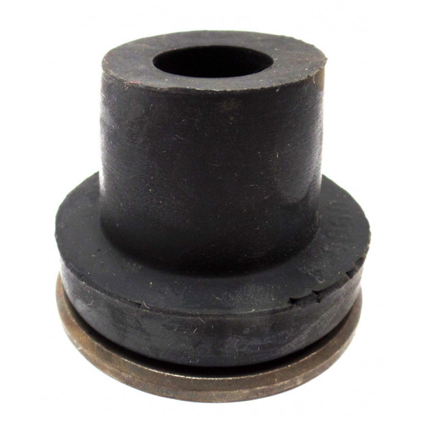 International 97/98/98i rubber radiator mount bush showing cylindrical isolator.