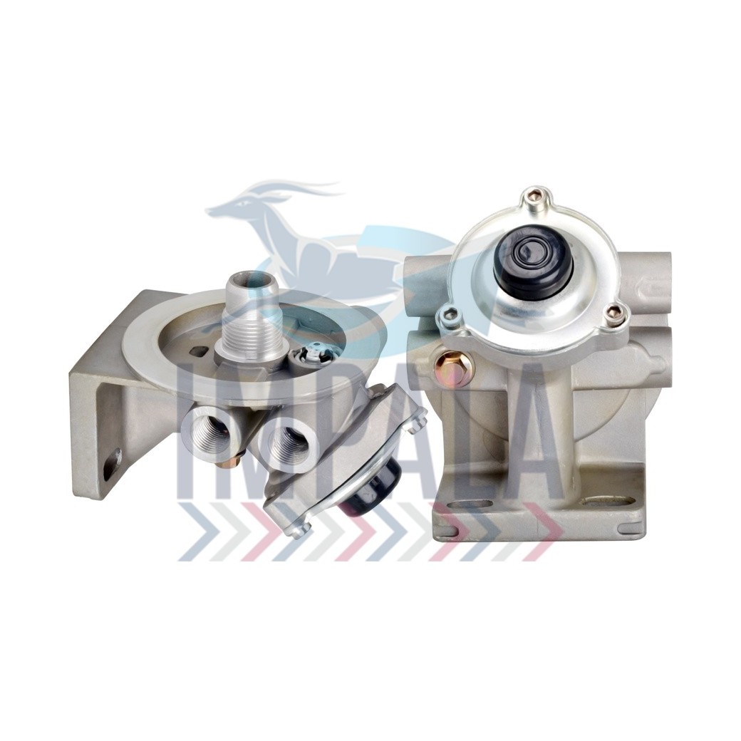 Heavy-duty Racor R120T metal filter head FM-79121 with threaded ports and spin-on mounting flange.